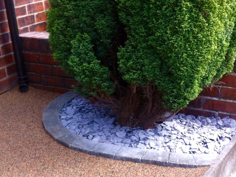 Resin bound driveway Manchester — Classic Stone Driveways