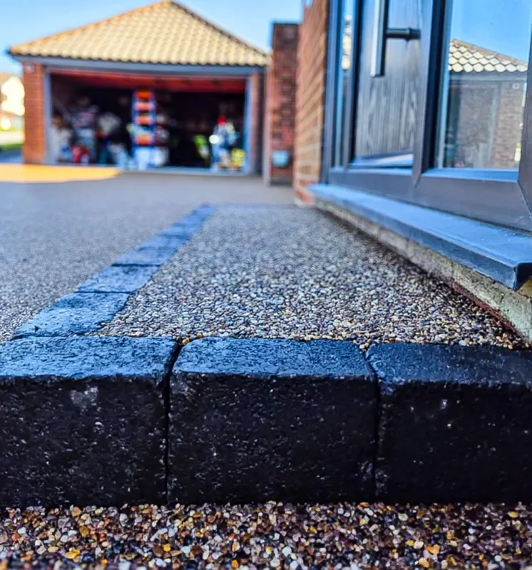 Classic Stone Driveways resin installation 4
