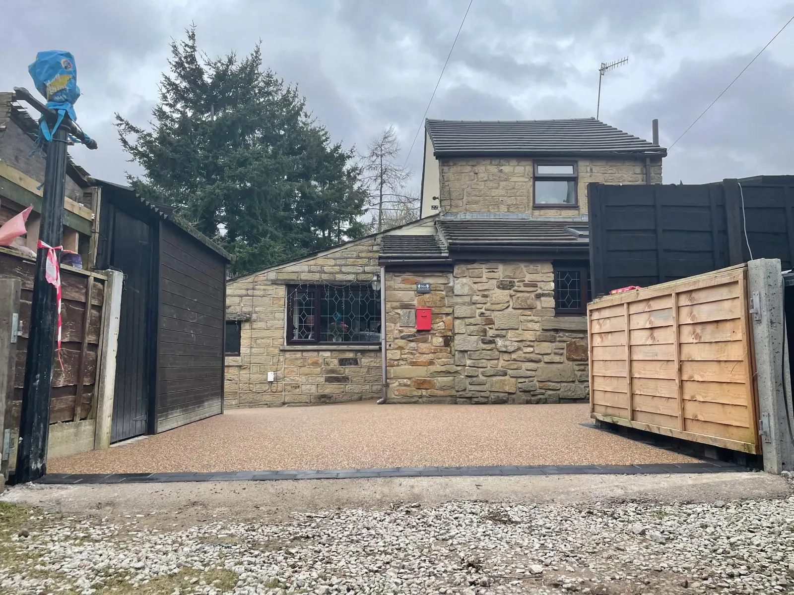 Amber resin drive at stone barn conversion, Manchester
