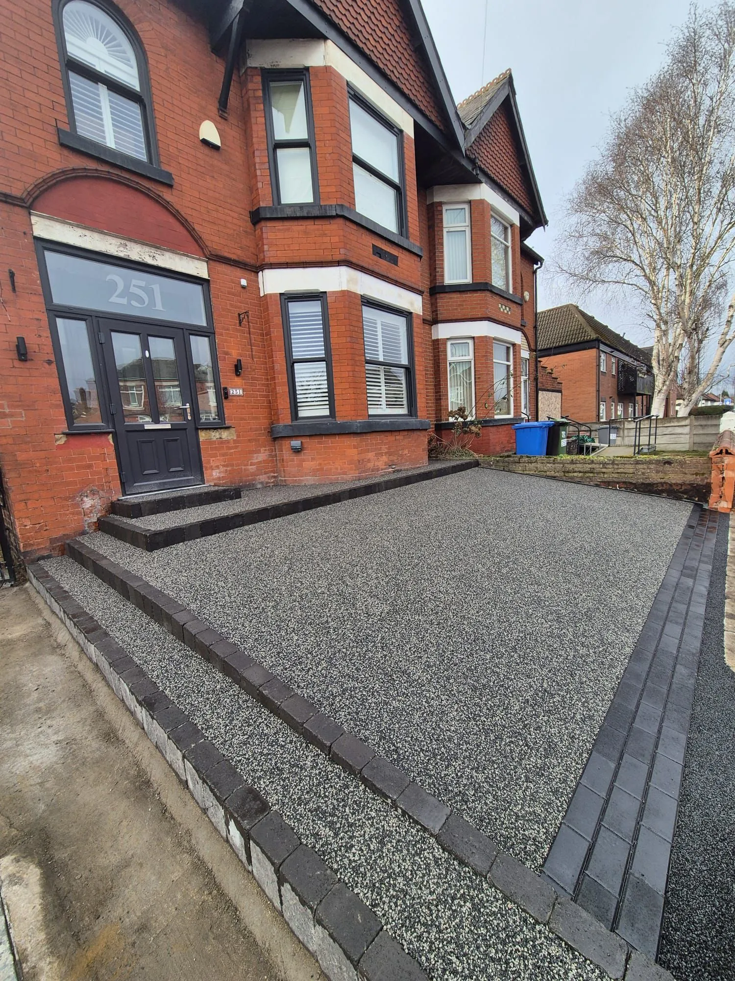 Silver resin bound driveway at Victorian home, Manchester