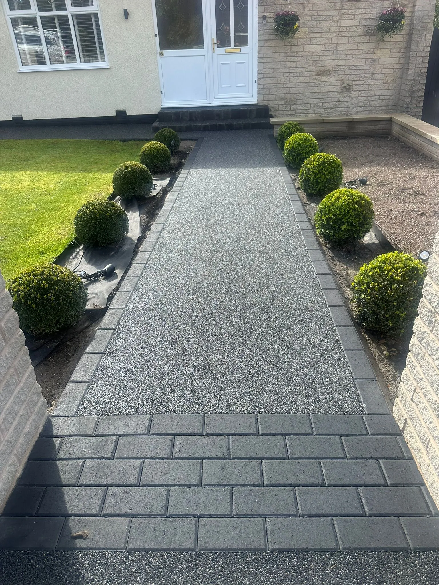 Silver resin garden path with topiary border, Manchester