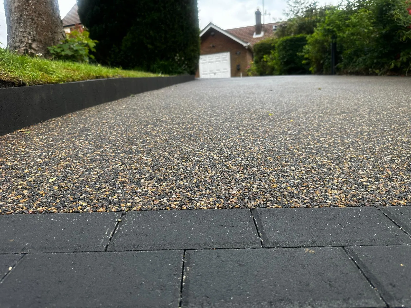 Golden resin bound driveway with block-paved border, Manchester