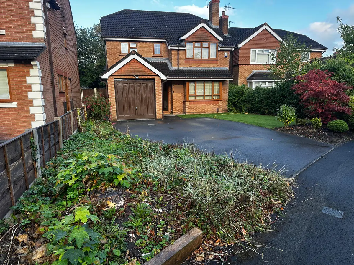 The Worsley frontage before work began, part old tarmac and part overgrown bed